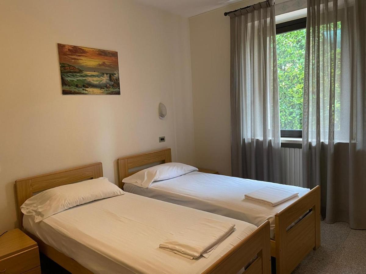 Garni Onda Hotel Тори дел Бенако Стая снимка