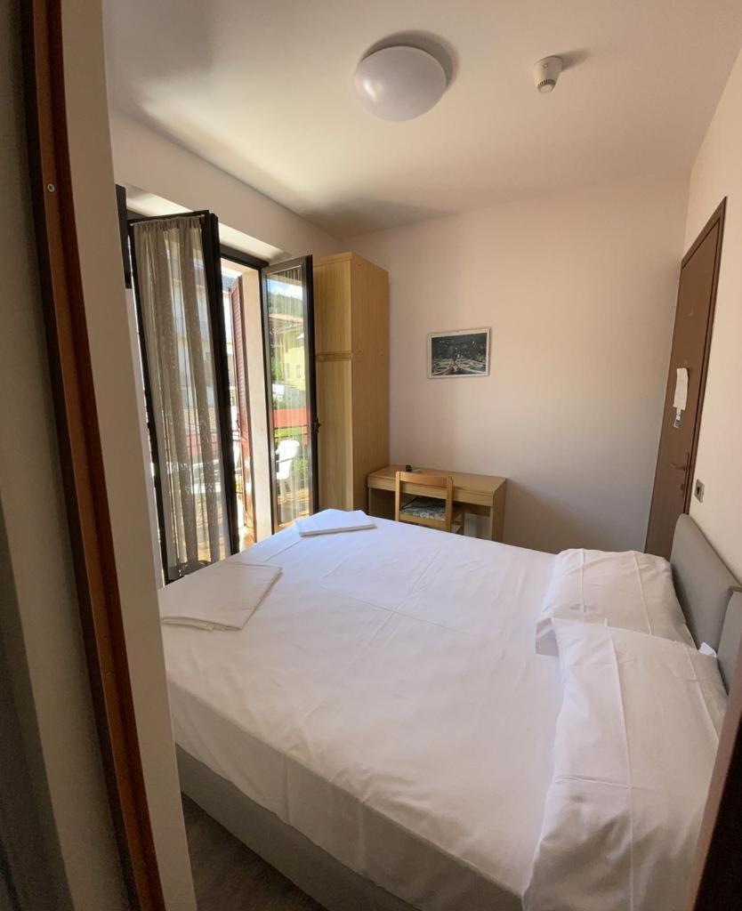 Garni Onda Hotel Тори дел Бенако Стая снимка