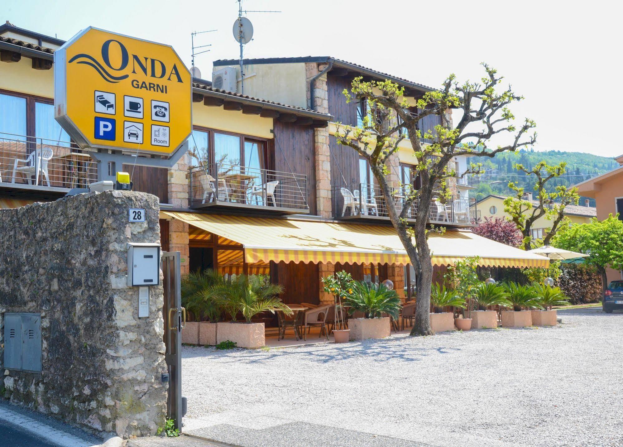Garni Onda Hotel Тори дел Бенако Екстериор снимка