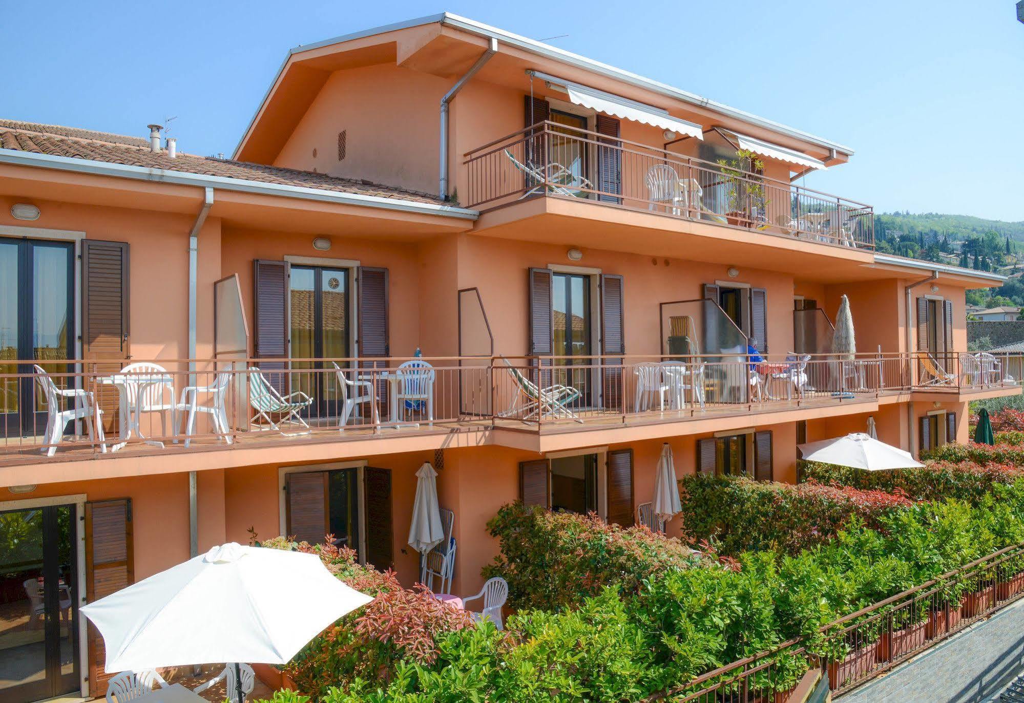 Garni Onda Hotel Тори дел Бенако Екстериор снимка