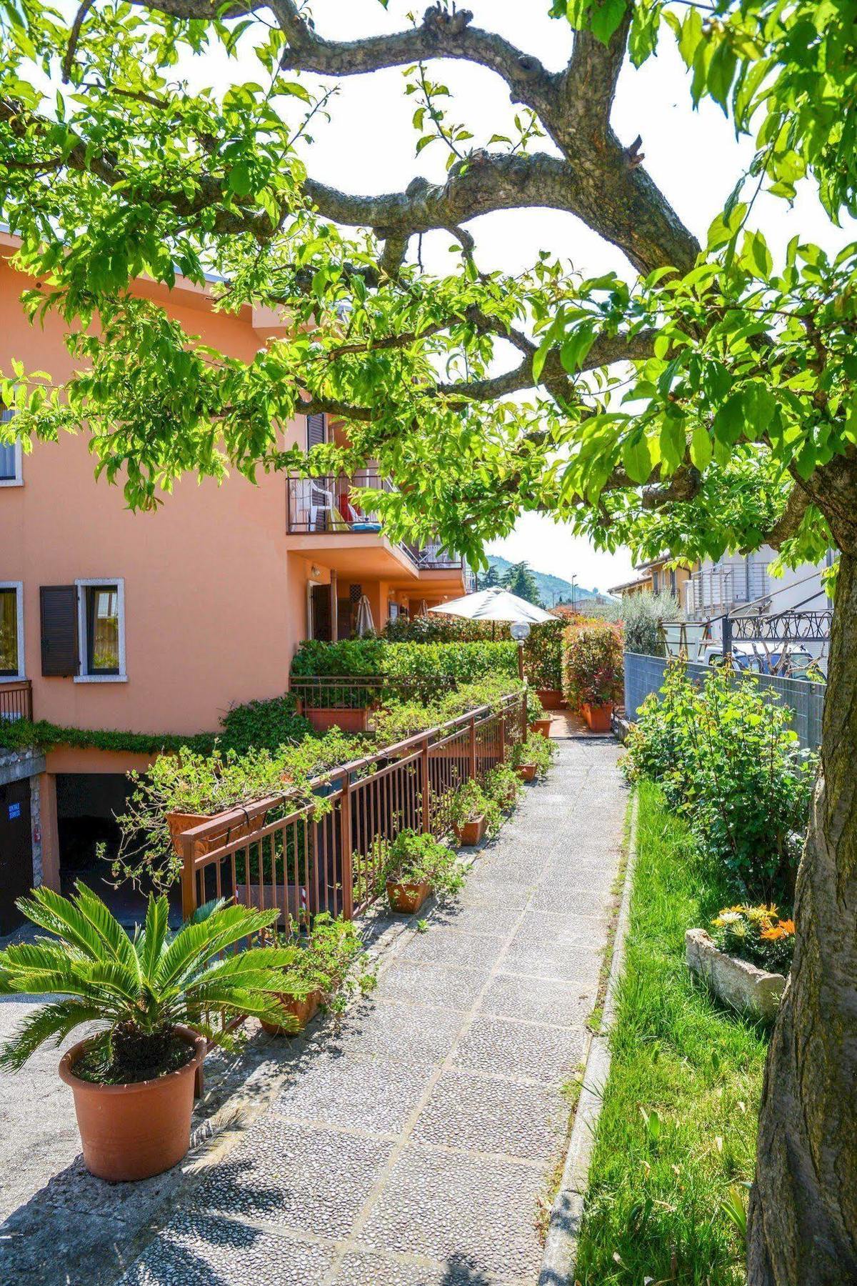 Garni Onda Hotel Тори дел Бенако Екстериор снимка